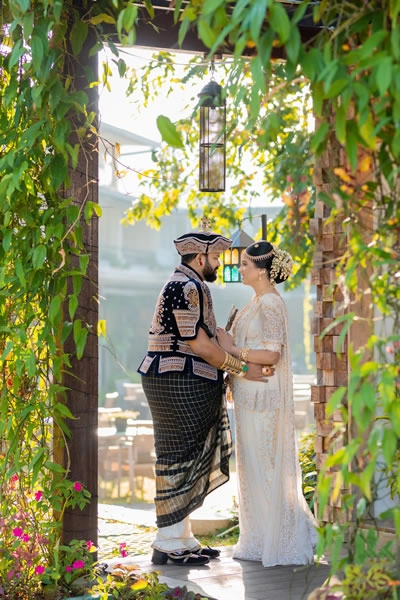 Traditional Kandyan Entrance Ceremony